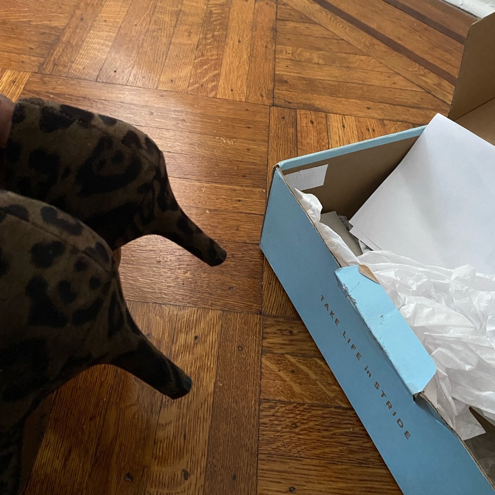 Lucky stride Leopard print Heels